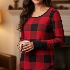 Old Navy Womens Red Black Buffalo Plaid Waffle Knit Thermal Top Size‎ M Cozy